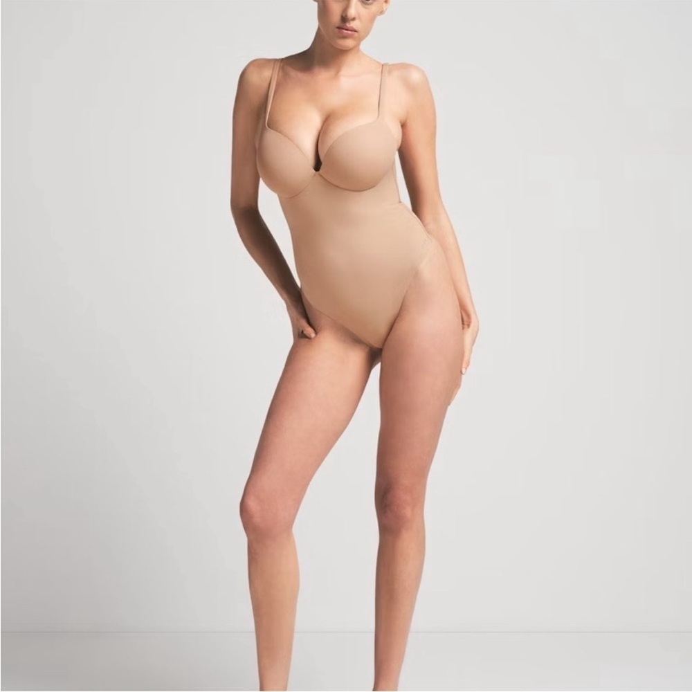 Skims Ultimate Body Push-up Thong Bodysuit